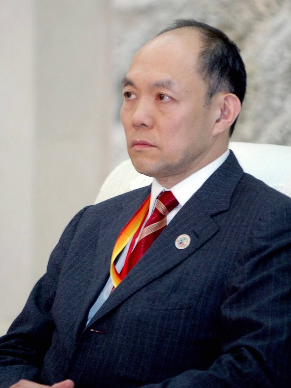 霍英东70亿争产案陷僵局霍震寰称家人有敌意法官感慨令人感伤