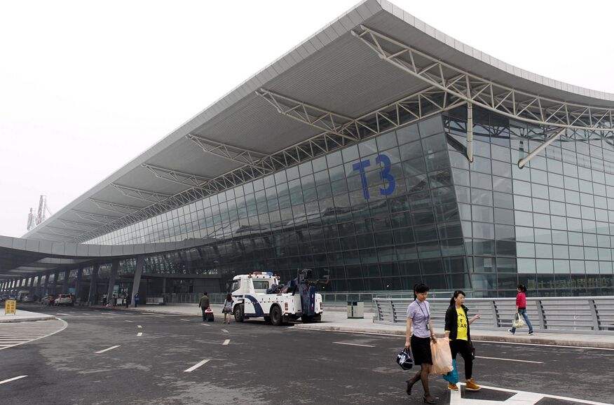 放假回家!西安咸阳机场首架学生回家包机启航|咸阳机场|包机|学生_新