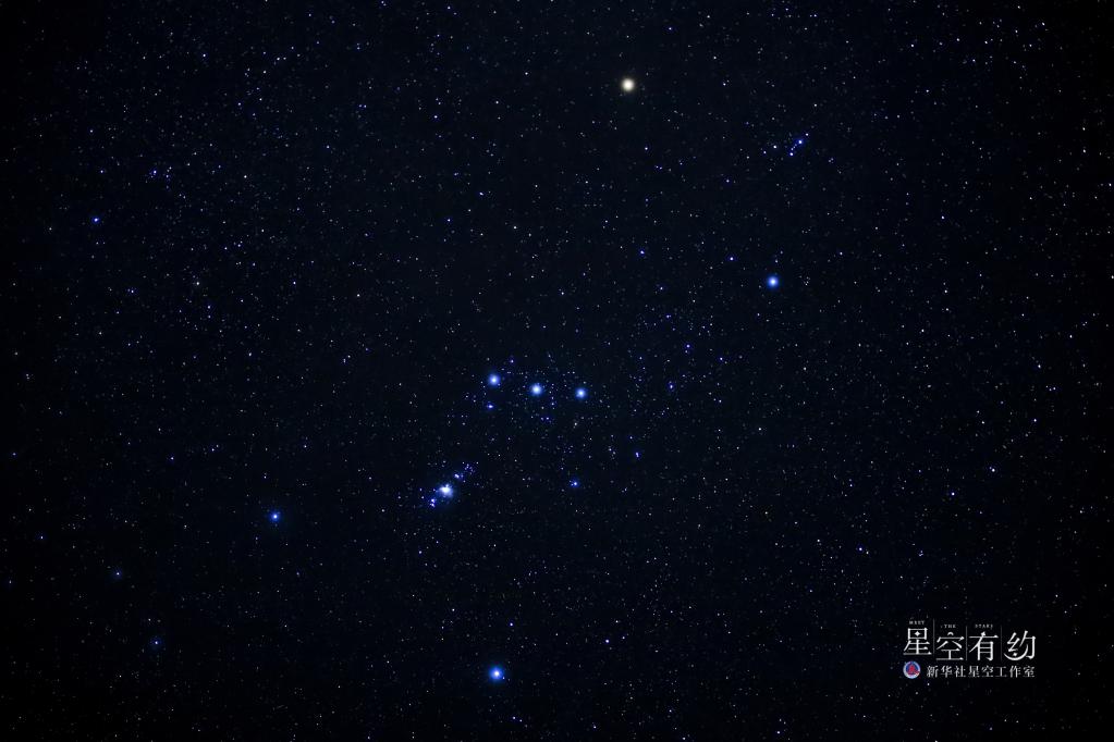 猎户座赫赫有名,是冬季星空最显眼,最华丽的星座,即使不认识该星座的