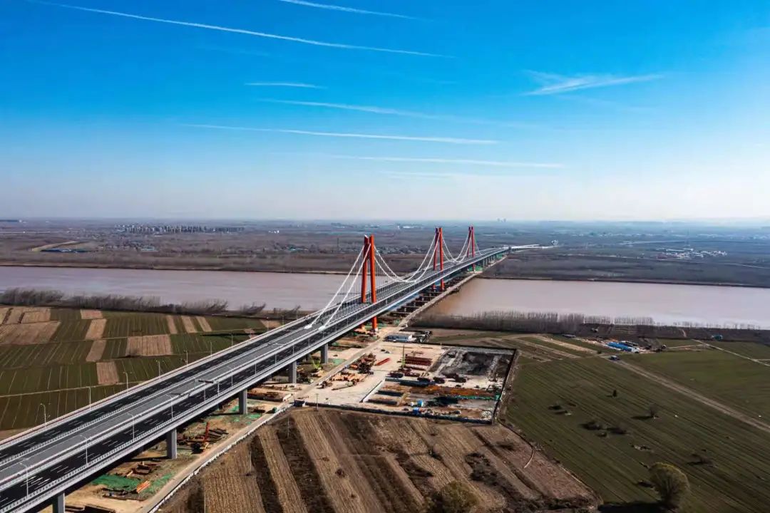 济南黄河凤凰大桥建成通车济南过黄通道增至15处