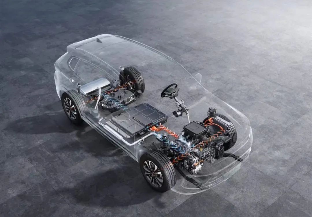 AC米兰官网-豪华混动MPV是30万以上的专属普通家庭只能远观