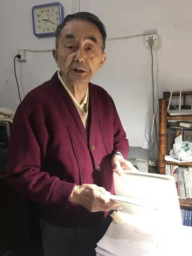 “男子殡仪馆打来电话：能不能写写我们的天才儿子”看哭全网，最新消息传来→休闲区蓝鸢梦想 - Www.slyday.coM