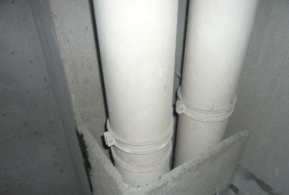 包水管用红砖好还是水泥板好幸亏老师傅及时劝阻差点被忽悠了