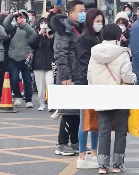 虎年春晚首次彩排阵容曝光!近20位明星现身,大半都是春晚常客休闲区蓝鸢梦想 - Www.slyday.coM 虎年春晚首次彩排阵容曝光!近20位明星现身,大半都是春晚常客休闲区蓝鸢梦想 - Www.slyday.coM