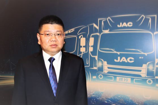 四川江淮汽车有限公司副总经理,营销公司总经理孙亮"我们不仅有轻卡和