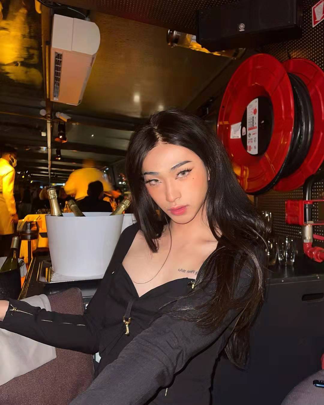 如果跟妈妈说我要穿女装（妈妈强迫我穿女装）