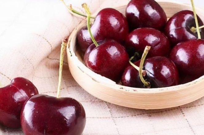 虎年孩子本命年吉祥好运来,多吃3种好运果,寓意好运连连休闲区蓝鸢梦想 - Www.slyday.coM 虎年孩子本命年吉祥好运来,多吃3种好运果,寓意好运连连休闲区蓝鸢梦想 - Www.slyday.coM