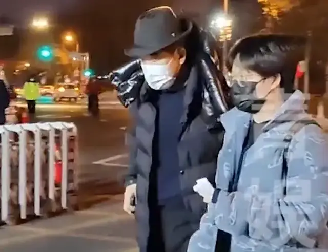 虎年春晚首次彩排阵容曝光!近20位明星现身,大半都是春晚常客休闲区蓝鸢梦想 - Www.slyday.coM 虎年春晚首次彩排阵容曝光!近20位明星现身,大半都是春晚常客休闲区蓝鸢梦想 - Www.slyday.coM