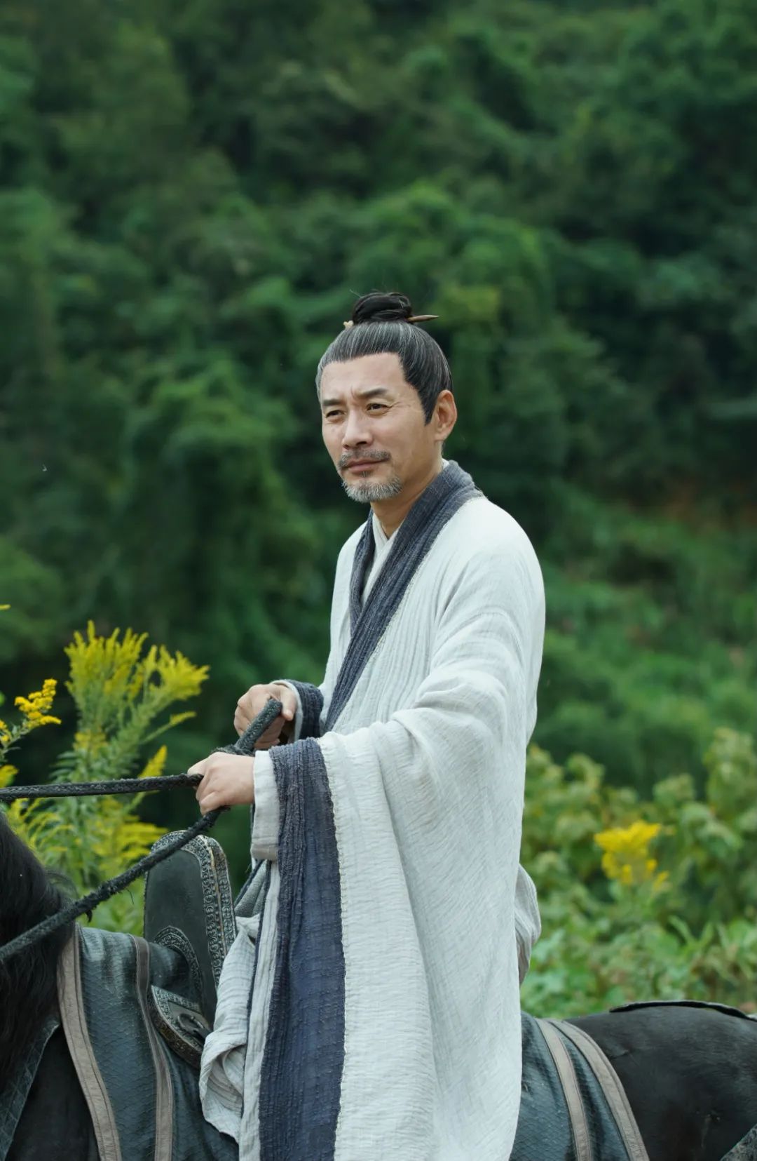 田小洁炽热看人间