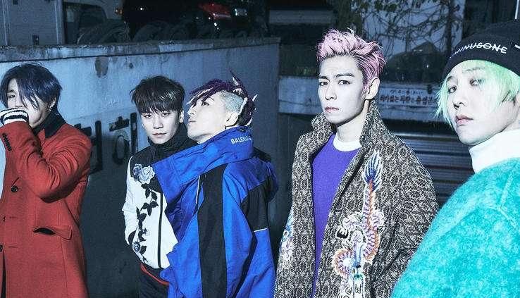 即将回归top晒bigbang四人合影强烈的眼神凝视着镜头