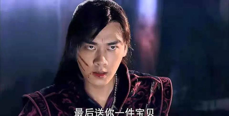 三白眼,斜视眼,斗鸡眼,这13位明星,被眼睛拉低了颜值__财经头条