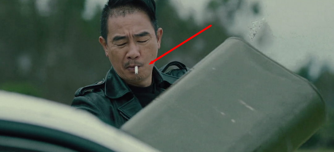 边抽烟边加油豆瓣掉到仅剩3分陈小春新片又一次刷低了下限