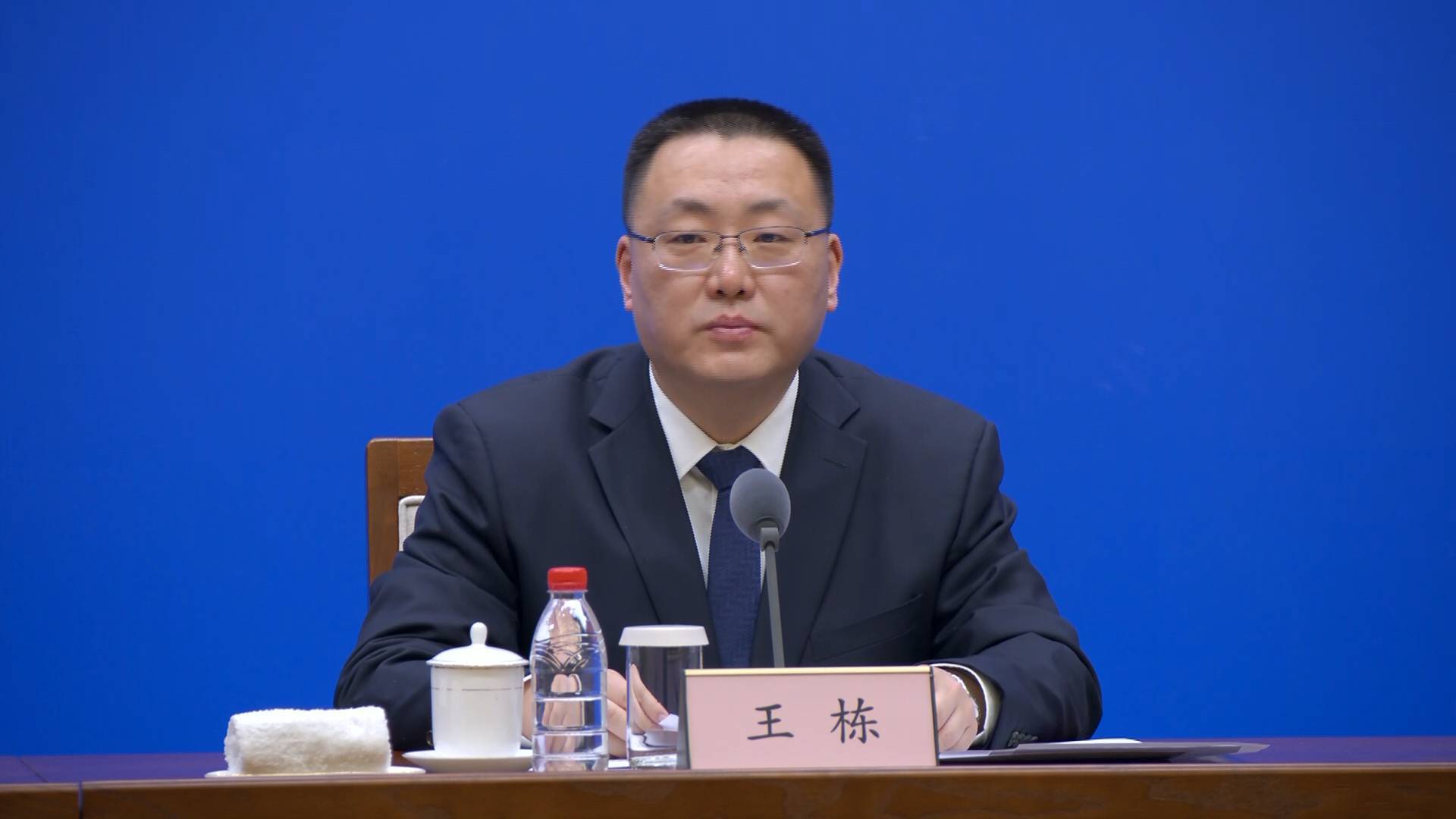 闪电新闻记者 朱俊杰  报道特别声明:以上文章内容仅代表作者本人观点