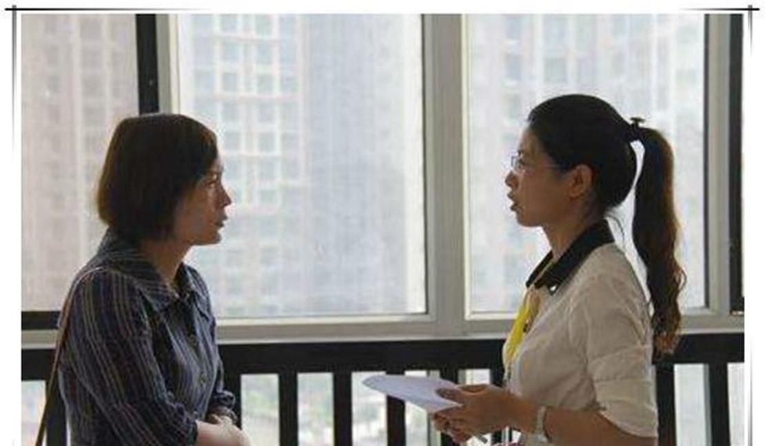 家长在学校打骂孩子，当着老师的面！老师要不要管？两难休闲区蓝鸢梦想 - Www.slyday.coM