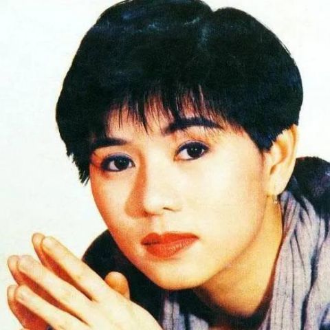 与星爷有过感情,41岁嫁大20岁富商,45岁患癌去世令人惋惜|罗慧娟