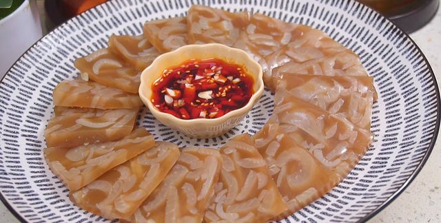 做猪皮冻猪皮和水的比例是多少教你正确做法q弹爽滑