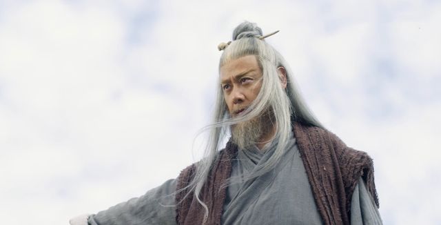 《雪中悍刀行》李淳罡一剑破甲两千六，世间再无新老剑神之说休闲区蓝鸢梦想 - Www.slyday.coM