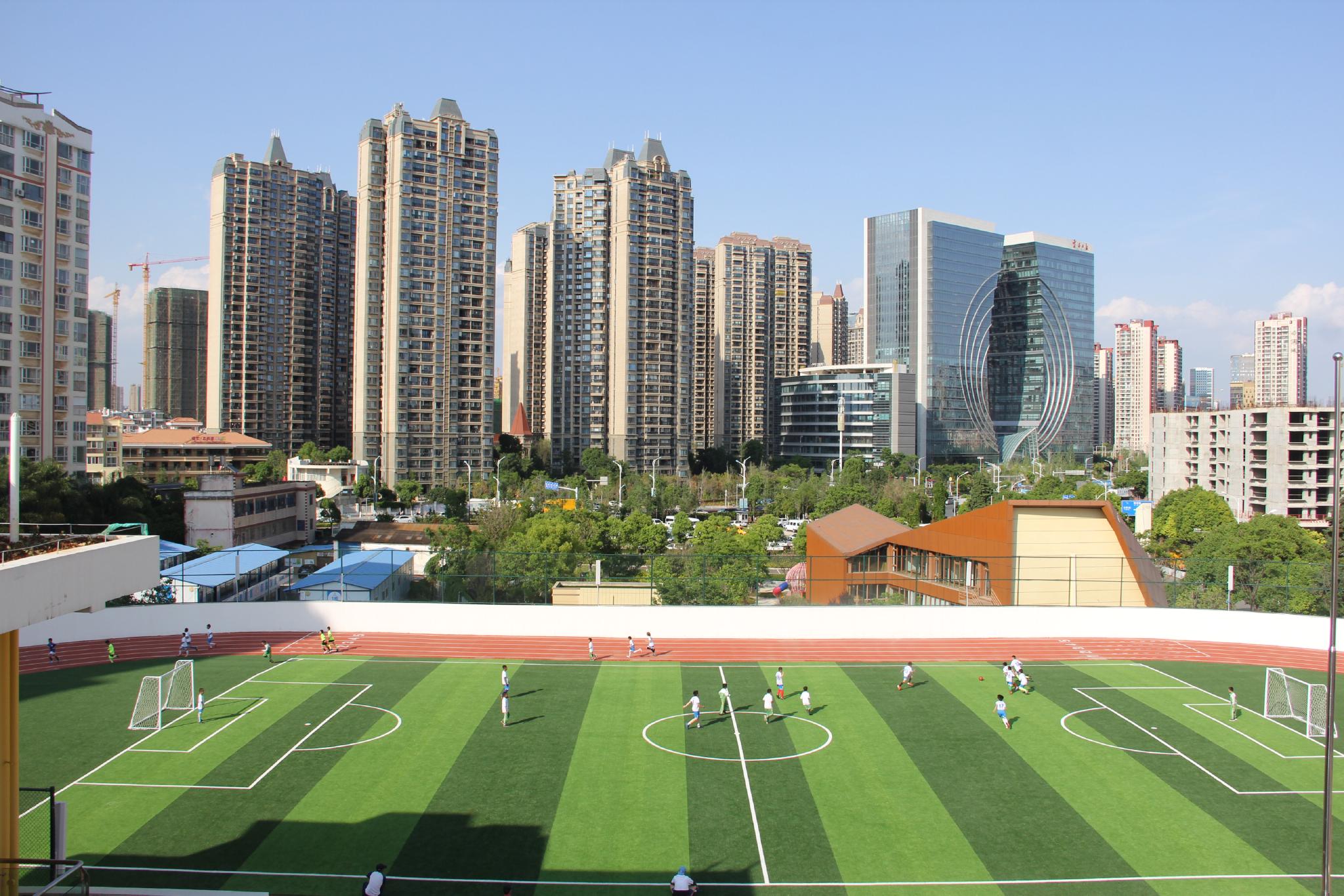 昆明市西山区芳草地国际学校拟入选2021年全国校园足球特色学校