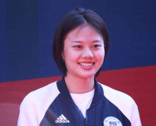 龚翔宇打国际大赛一直吃瘪吧年轻小将谁能顶替小宇宙