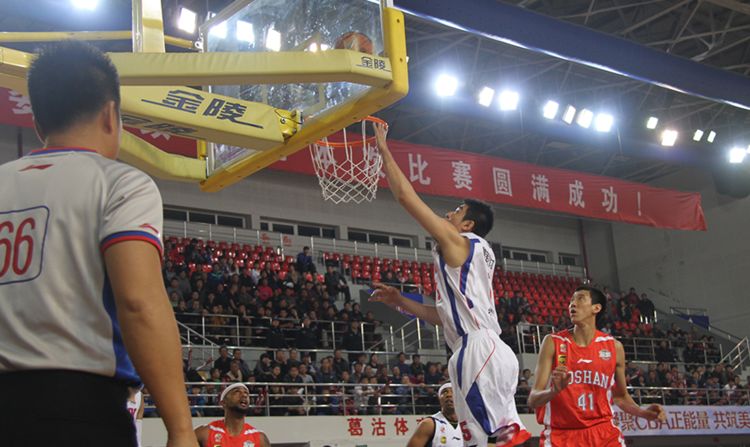 雅尼斯:对今天防守端表现没什么可说的,不是一个人的错误休闲区蓝鸢梦想 - Www.slyday.coM 雅尼斯:对今天防守端表现没什么可说的,不是一个人的错误休闲区蓝鸢梦想 - Www.slyday.coM