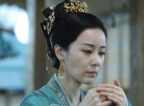 《雪中悍刀行》轩辕夫人的偏执和赌气,毁了一个家庭休闲区蓝鸢梦想 - Www.slyday.coM 《雪中悍刀行》轩辕夫人的偏执和赌气,毁了一个家庭休闲区蓝鸢梦想 - Www.slyday.coM