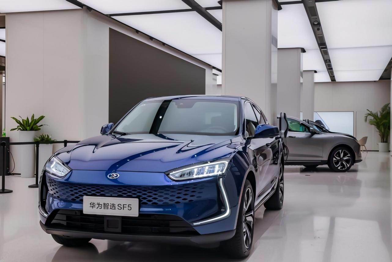 赛力斯sf5淡出华为,小康股份的取与舍-新浪汽车
