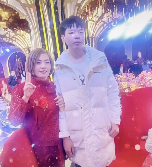 认亲不足一个月，因亲生父母不给买房，刘学州宣布法庭见休闲区蓝鸢梦想 - Www.slyday.coM