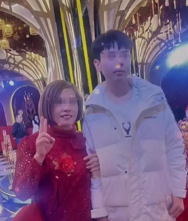 “法庭见”！被亲生父母再次遗弃的刘学州，决定起诉亲生父母休闲区蓝鸢梦想 - Www.slyday.coM