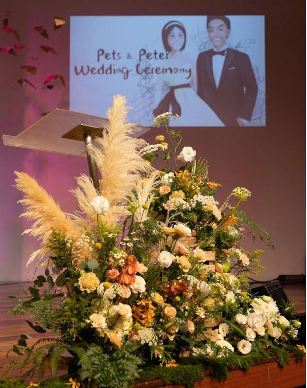 组图:曾沛慈分享九宫格婚礼现场照,穿白纱手捧花笑容灿烂休闲区蓝鸢梦想 - Www.slyday.coM 组图:曾沛慈分享九宫格婚礼现场照,穿白纱手捧花笑容灿烂休闲区蓝鸢梦想 - Www.slyday.coM