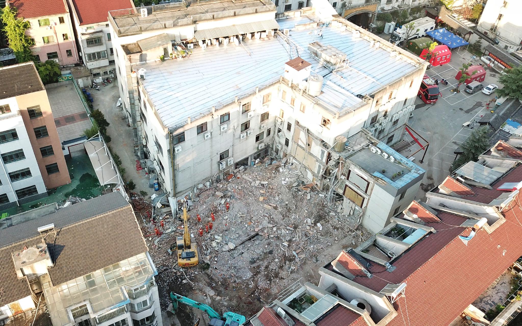 苏州吴江区四季开源酒店致17死坍塌事故原因无加固情况下拆除承重墙