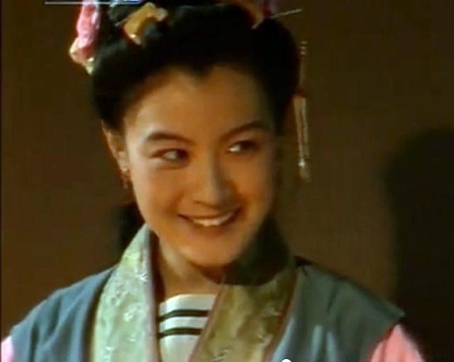 当时很多观众都以为牟霞是个表演经验丰富的资深演员,但其实那时她还