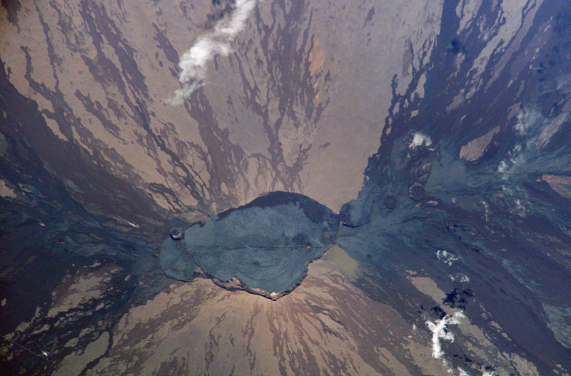 莫纳罗亚火山口