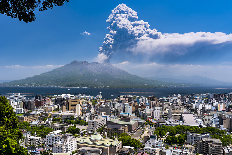 远眺樱岛火山