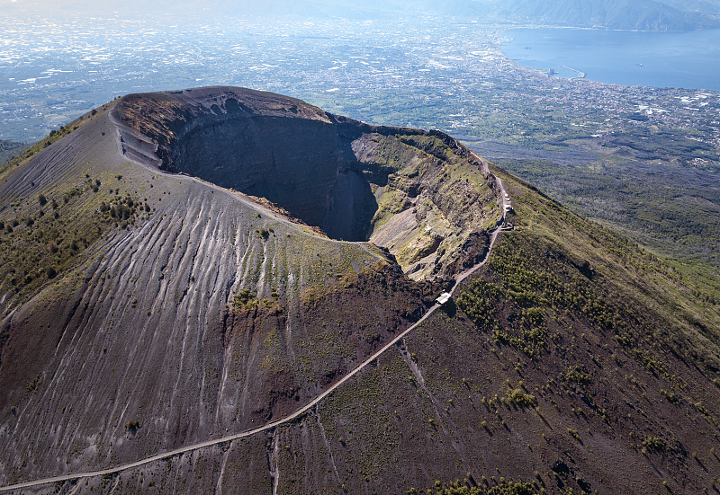 维苏威火山口