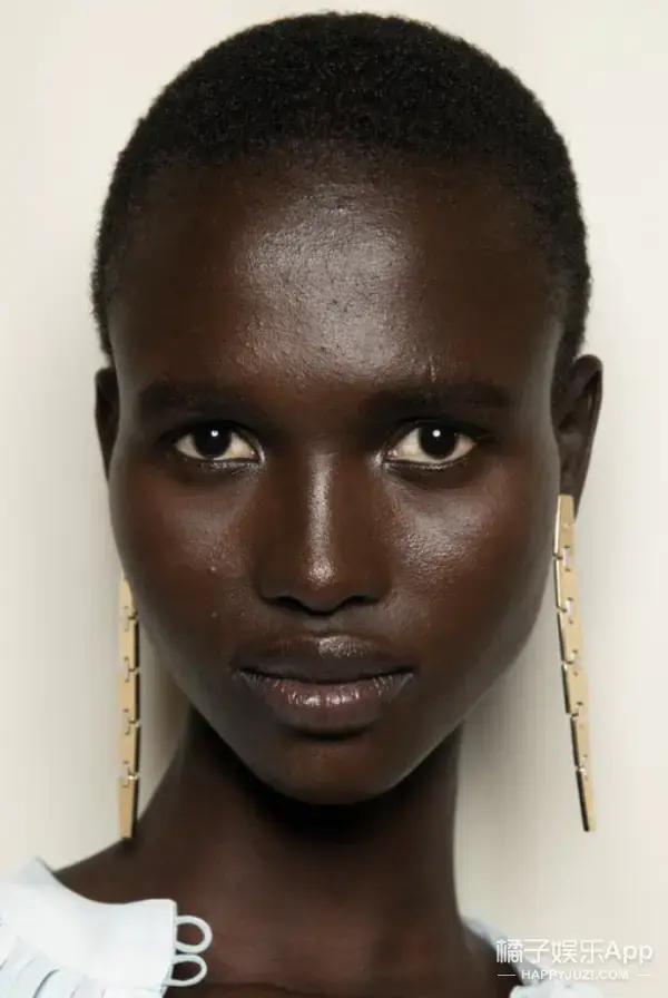 非洲人种肤色图片