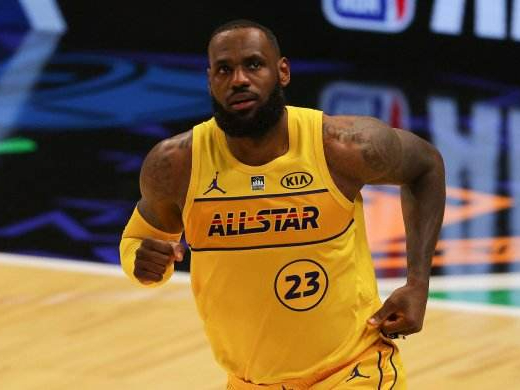 全明星第三轮出炉!詹姆斯反超库里,或生涯第九次当选票王休闲区蓝鸢梦想 - Www.slyday.coM 全明星第三轮出炉!詹姆斯反超库里,或生涯第九次当选票王休闲区蓝鸢梦想 - Www.slyday.coM