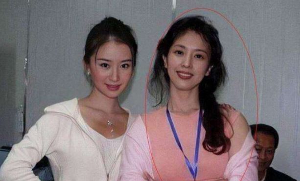 刘亦菲母亲刘晓莉陪女儿走过带泪的拼搏岁月她的感情我不放心