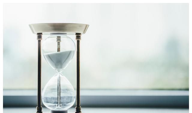 心理测验:你更喜欢哪一个沙漏,看看你是什么样的个性休闲区蓝鸢梦想 - Www.slyday.coM 心理测验:你更喜欢哪一个沙漏,看看你是什么样的个性休闲区蓝鸢梦想 - Www.slyday.coM