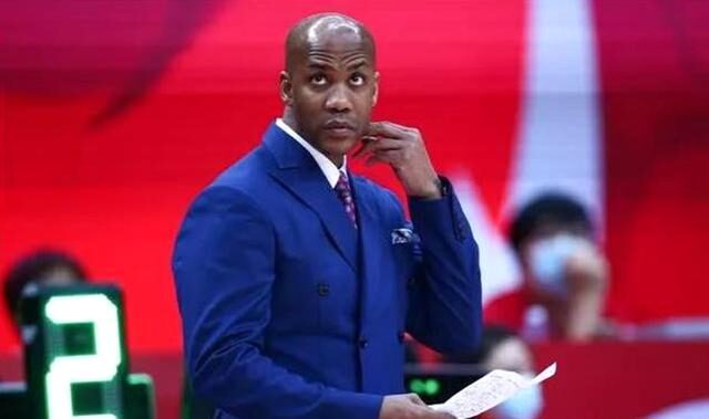 广州对阵北控激烈精彩!两个加时赛和两小时的较量郭士强虽败犹荣休闲区蓝鸢梦想 - Www.slyday.coM 广州对阵北控激烈精彩!两个加时赛和两小时的较量郭士强虽败犹荣休闲区蓝鸢梦想 - Www.slyday.coM