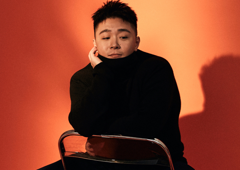 童星郝劭文开启直播新模式主打情怀名利双收幕后团队随之公开