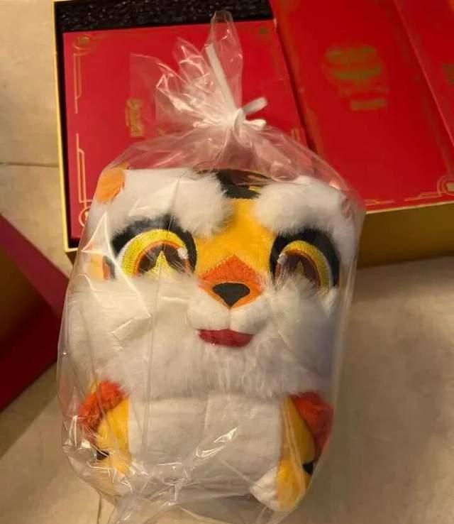 梦幻西游:过年网易发给玩家的大礼包你收到了吗?里面还有音箱休闲区蓝鸢梦想 - Www.slyday.coM 梦幻西游:过年网易发给玩家的大礼包你收到了吗?里面还有音箱休闲区蓝鸢梦想 - Www.slyday.coM