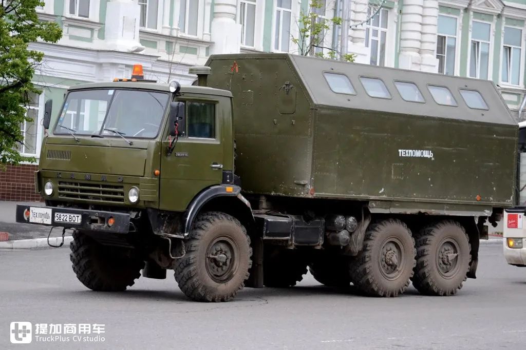 苏联卡车厂商的求变之作，“一路魔改”的Altkam-5443卡车，为何最后还是死了？