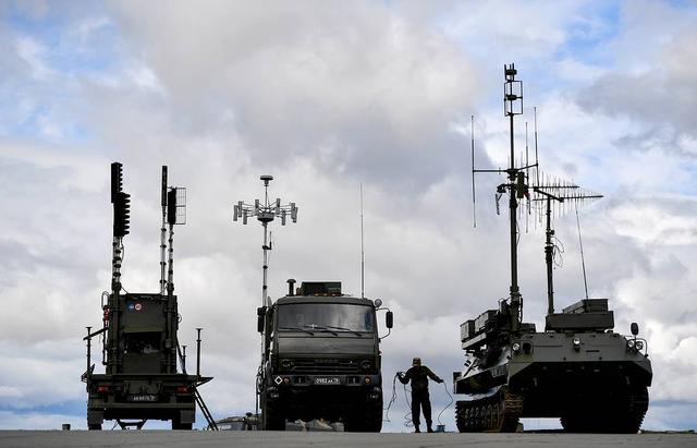俄罗斯电子战系统"蒙蔽"北约北侧，阻止瑞典和芬兰加入