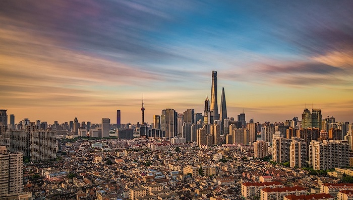 图解一图了解2021年上海首发经济情况