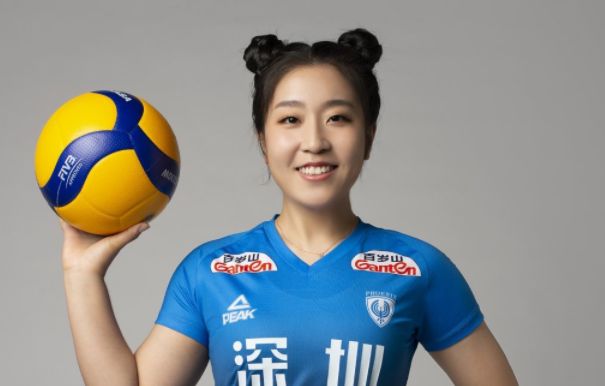 王思敏大秀雪景曾被期待取代孟子璇上赛季已被臧倩倩所取代