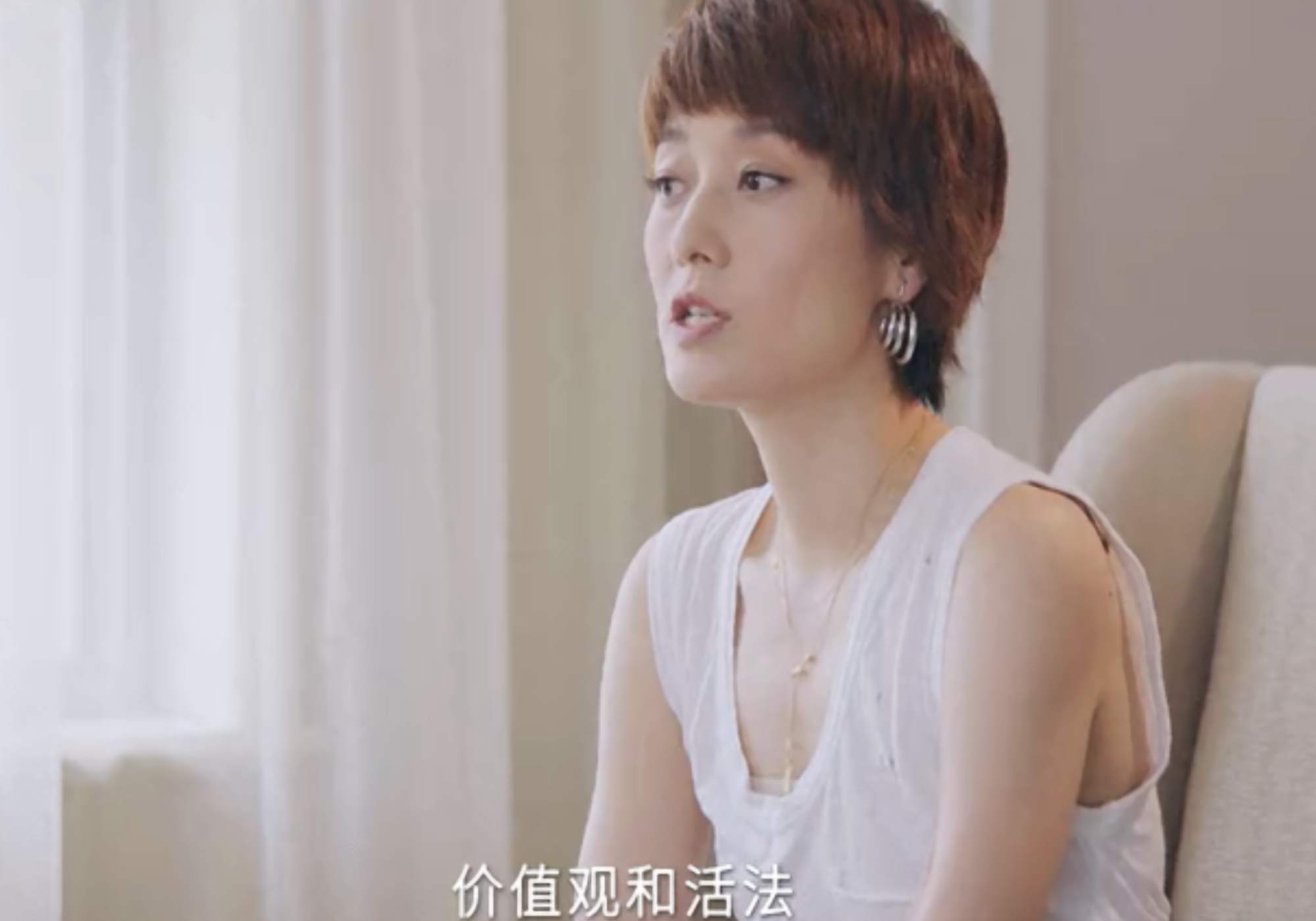 马伊琍透露会和孩子谈再婚伴侣两女的建议揭露了最佳亲子关系