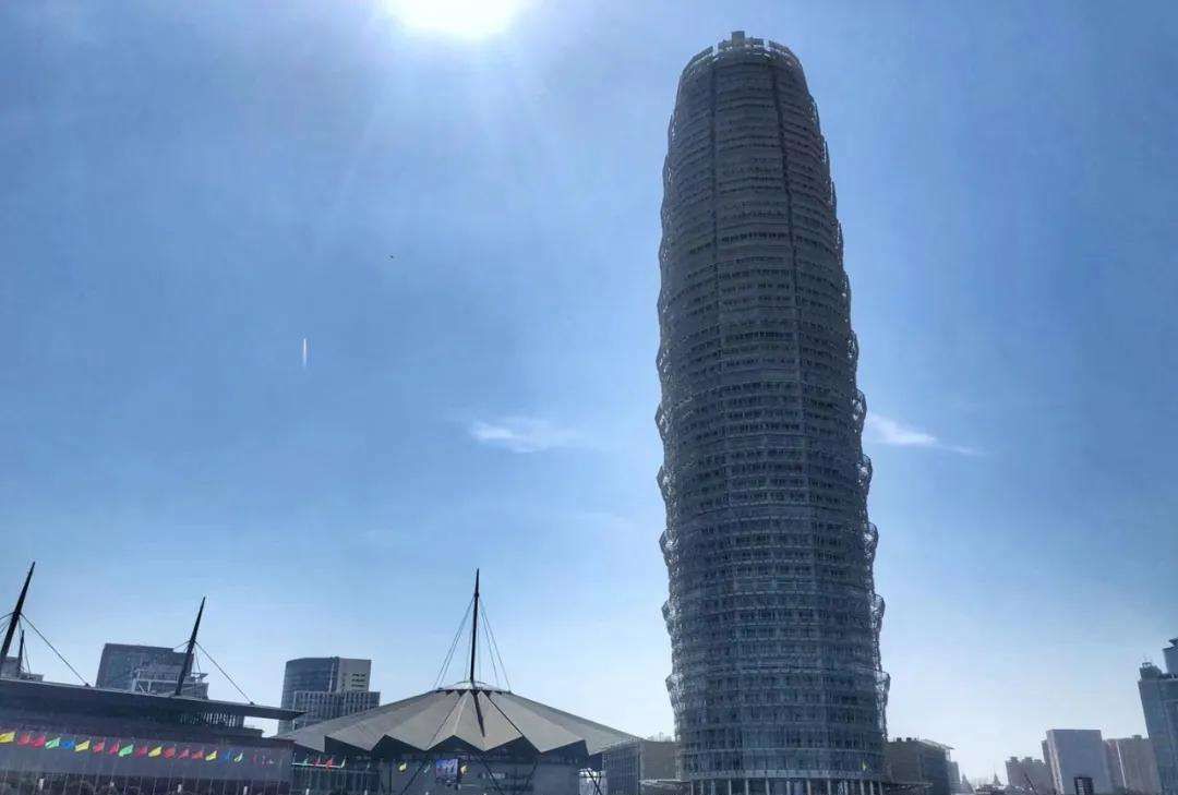 郑州市地标性建筑物千玺广场玉米楼