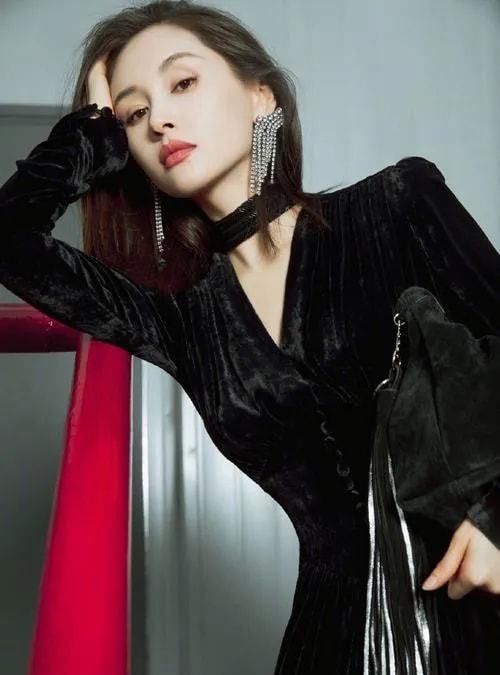 王朔找王子文老板:净玩控制人这一套,你这不是明目张胆欺负人吗休闲区蓝鸢梦想 - Www.slyday.coM 王朔找王子文老板:净玩控制人这一套,你这不是明目张胆欺负人吗休闲区蓝鸢梦想 - Www.slyday.coM