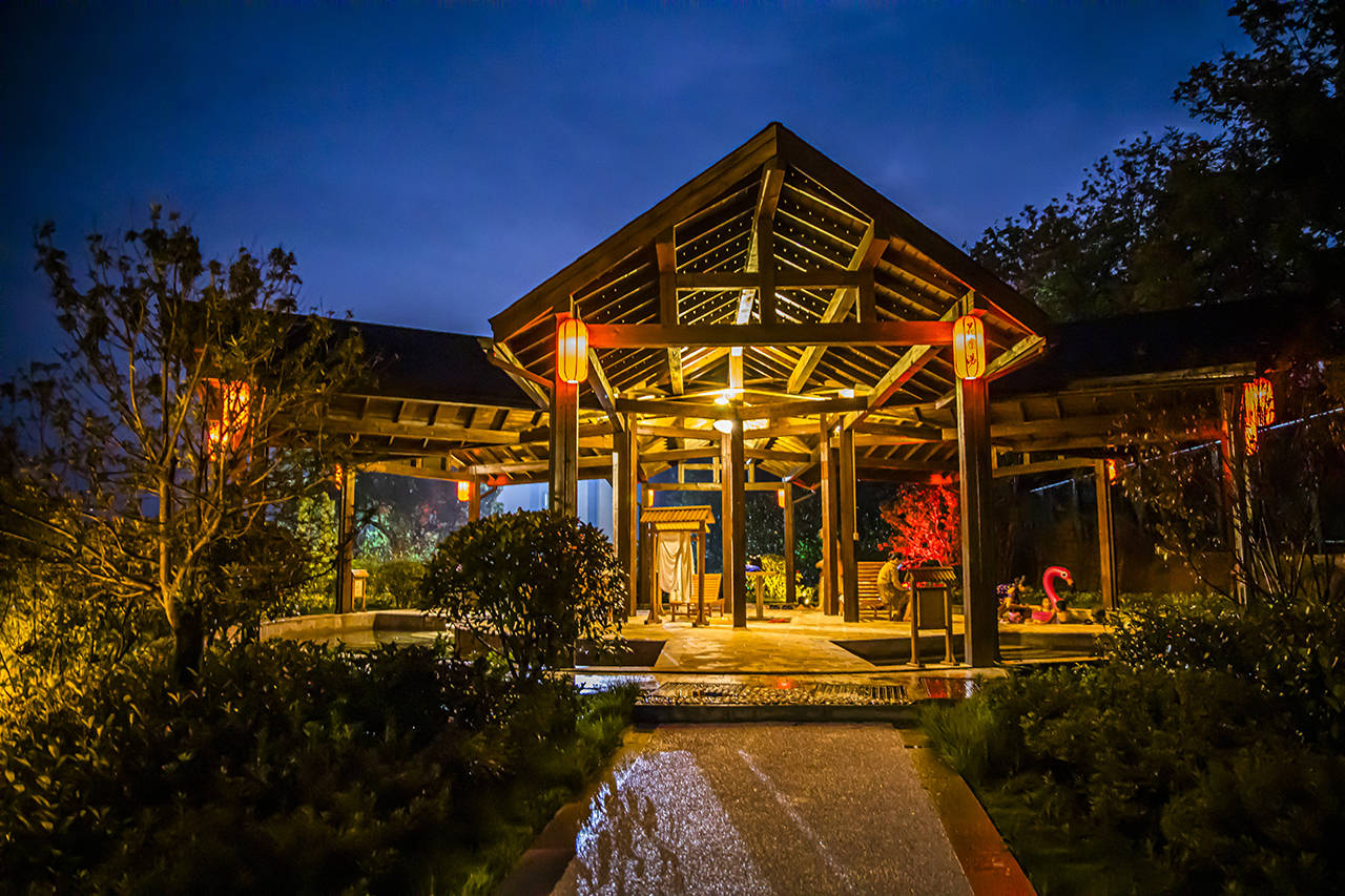 武汉周边,英山的四季花海花乐汤温泉|四季花海|四季花|英山_新浪新闻
