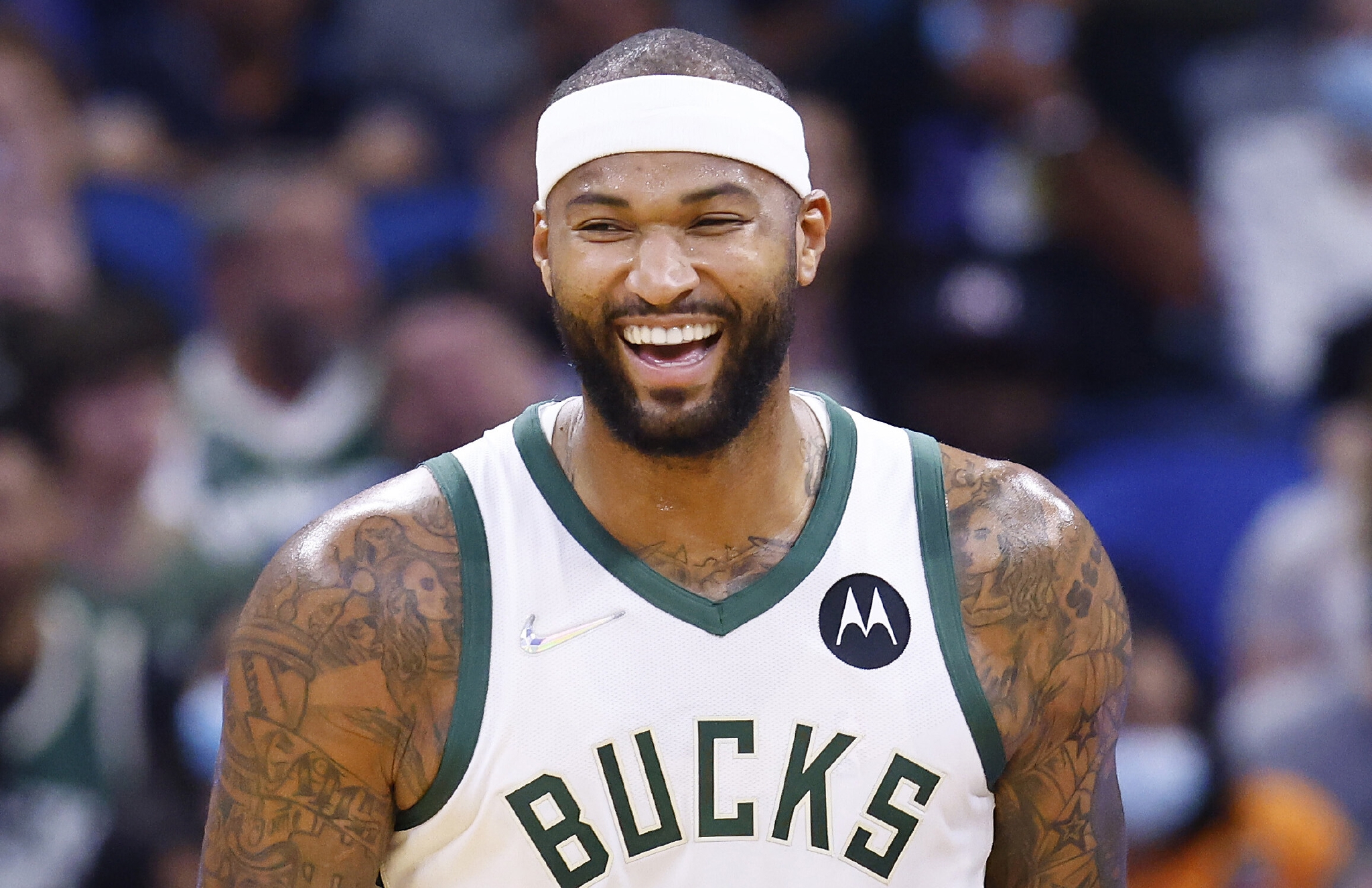 战灰熊首秀 掘金10天合同签老将中锋考辛斯休闲区蓝鸢梦想 - Www.slyday.coM